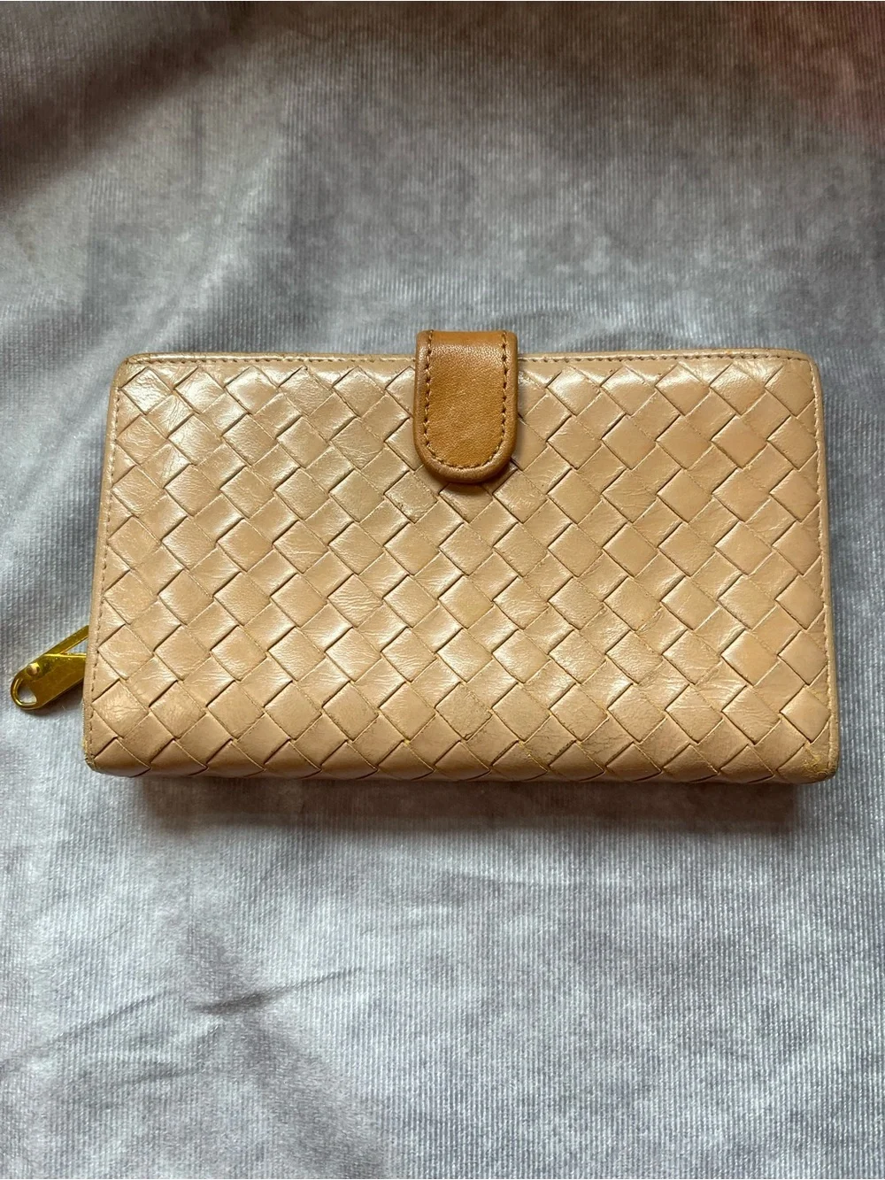 Bottega Veneta Intrecciato Woven Leather Wallet - Tan